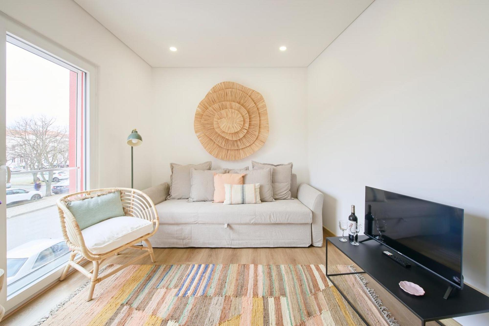 Beachside Modern Flat With Ac, By Timecooler * Setubal