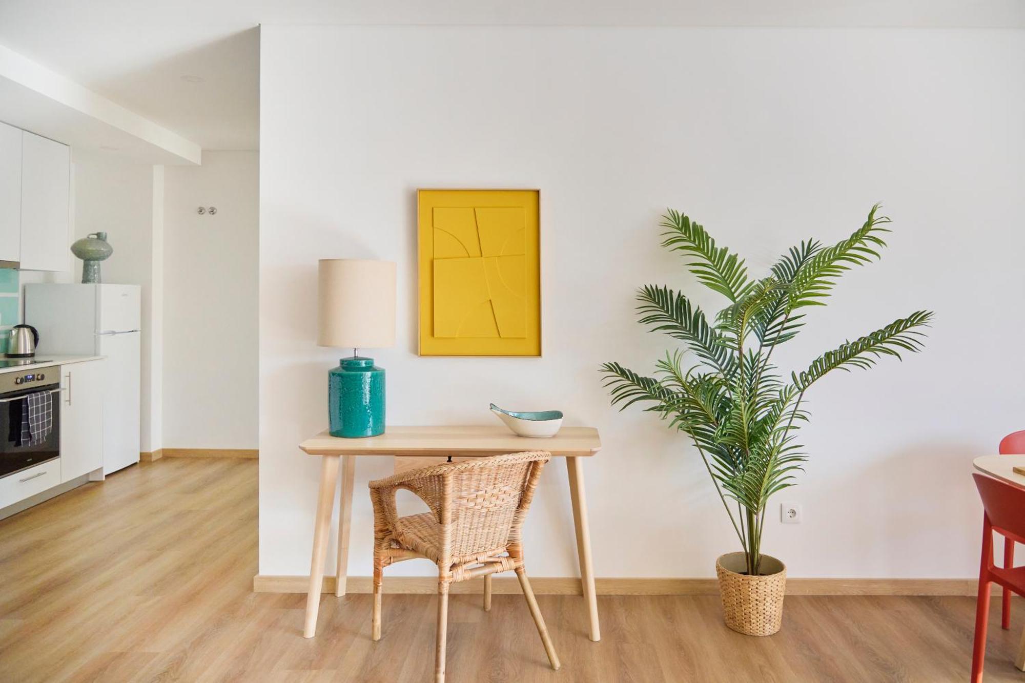 Apartment Beachside Modern Flat With Ac, By Timecooler *
