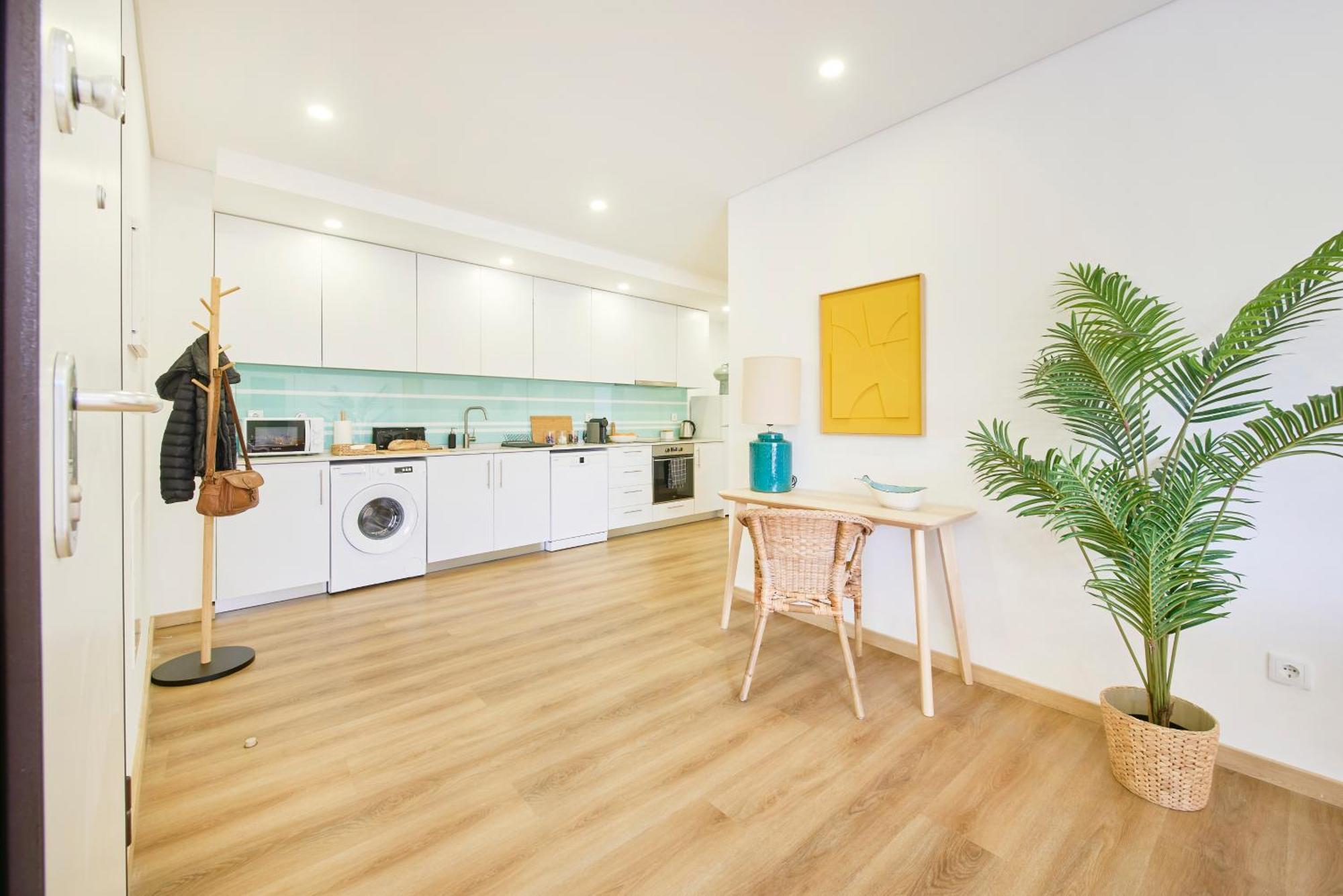 Beachside Modern Flat With Ac, By Timecooler Apartment Setúbal